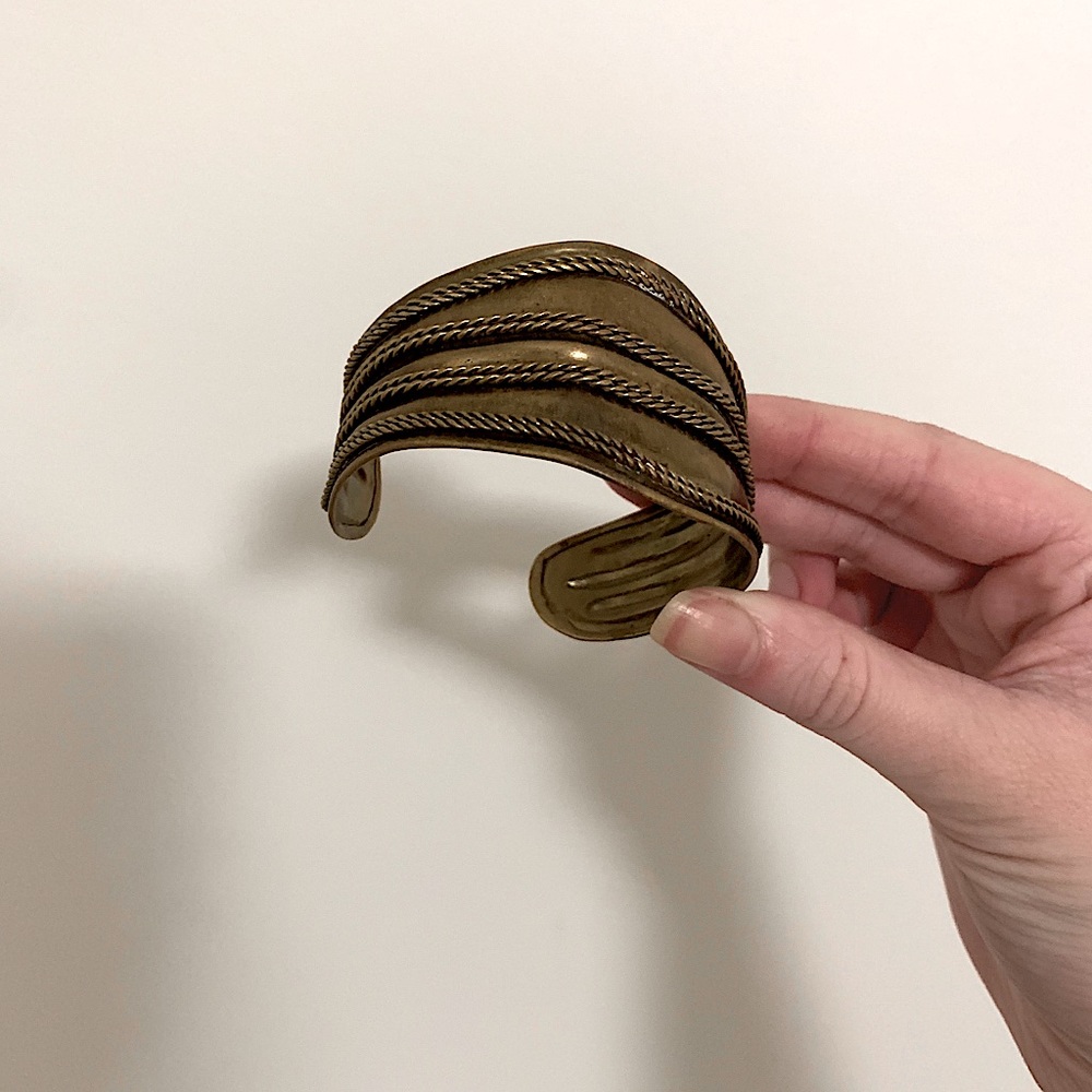 Cuff bracelet